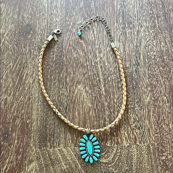 Natalie B choker. Perfect for summer. Excellent preowned condition. - Picture 5 of 7